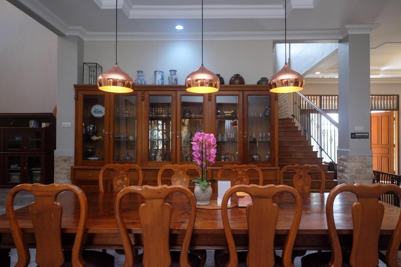 Sareh Villa By The Lavana Semarang Dış mekan fotoğraf