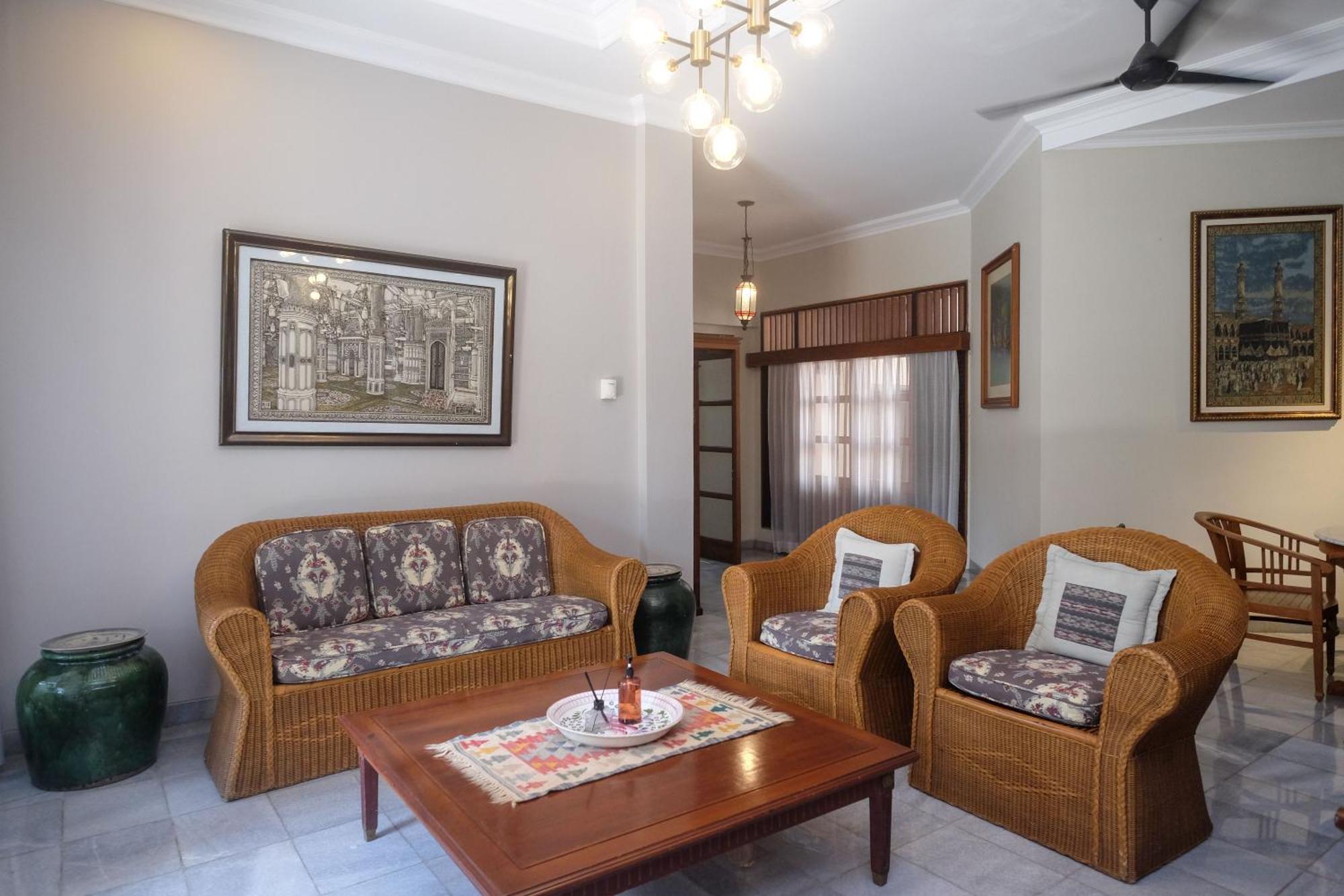 Sareh Villa By The Lavana Semarang Dış mekan fotoğraf